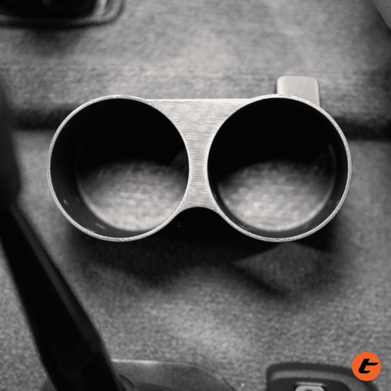 LC70 Front Cup Holder - Manual